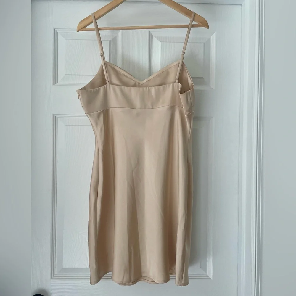 Embroidered Carmina Mini Dress Cream 12 - Picture 6 of 8